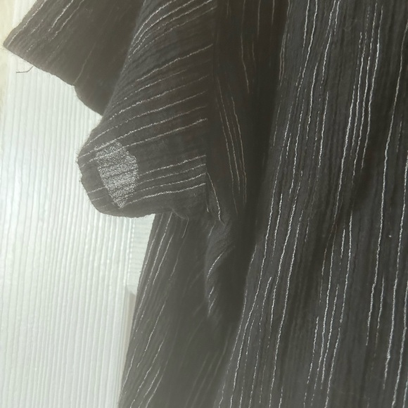 Vince Black and White Boho Flirty Top XS with Tie - Picture 8 of 11